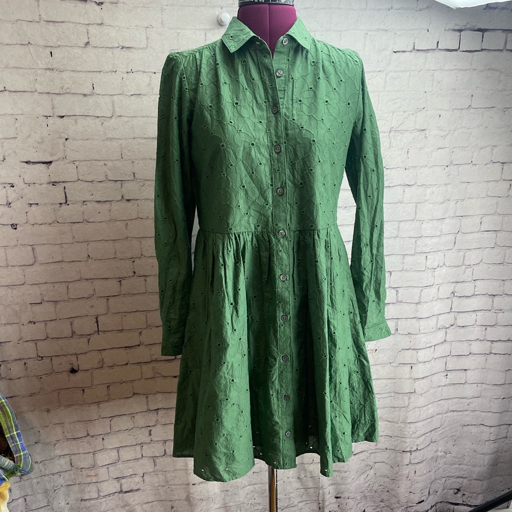 J. Crew Factory Green Eyelet Button-Front Long Sleeve Dress in size 0